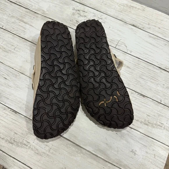 Birki's by Birkenstock Dorian Leather Buckle Clogs L8 - Picture 7 of 10